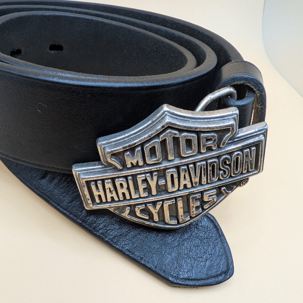 Vintage 1996 Harley-Davidson Black Leather Belt with Silver Buckle M 32/34
